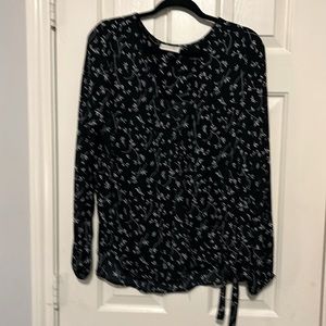 Universal Thread Top